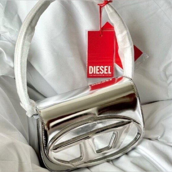 Diesel 1DR Shoulder Bag - Picture 1 of 6